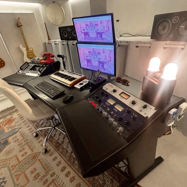 CONTROL-ROOM-44 CONTROL-ROOM-44